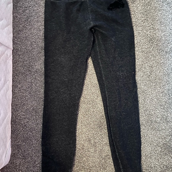 Various women’s clothing - Picture 3 of 5